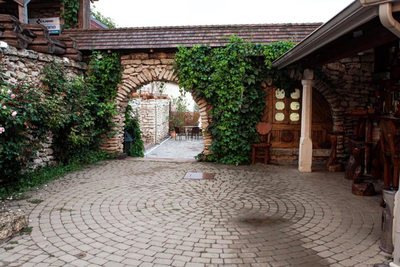 Vila Etnica Trebujeni ภายนอก รูปภาพ